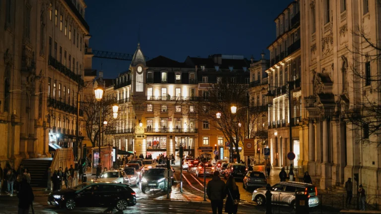 lisbon nightlife tours alternative