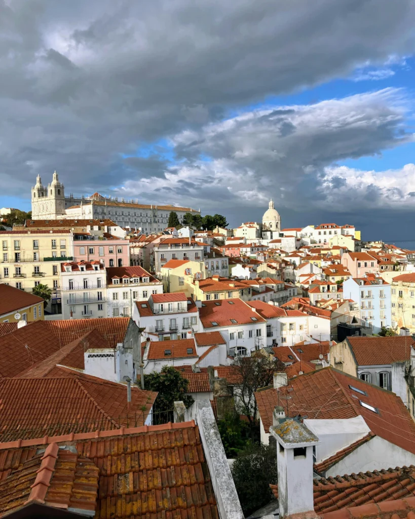 where to stay in lisbon