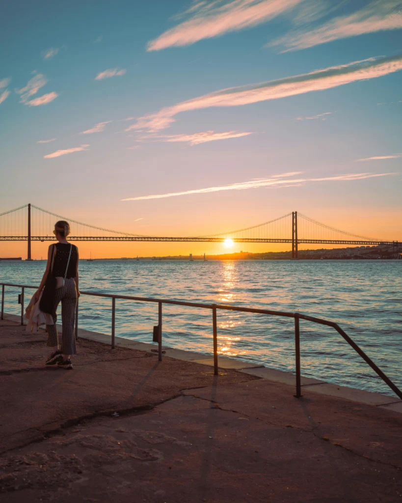 lisbon nightlife tours safe